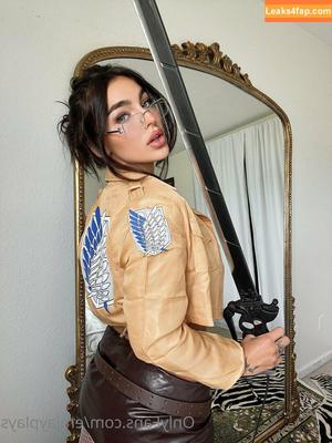 Emily Rinaudo photo #0053