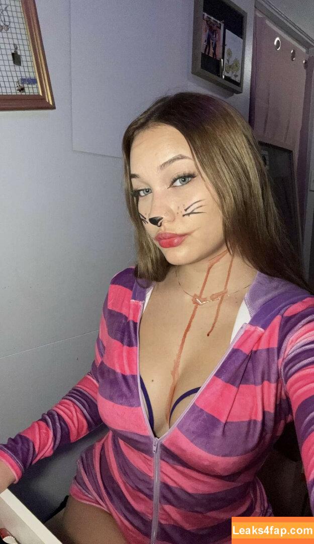 Halia Beamer / haliabeamer leaked photo photo #0049