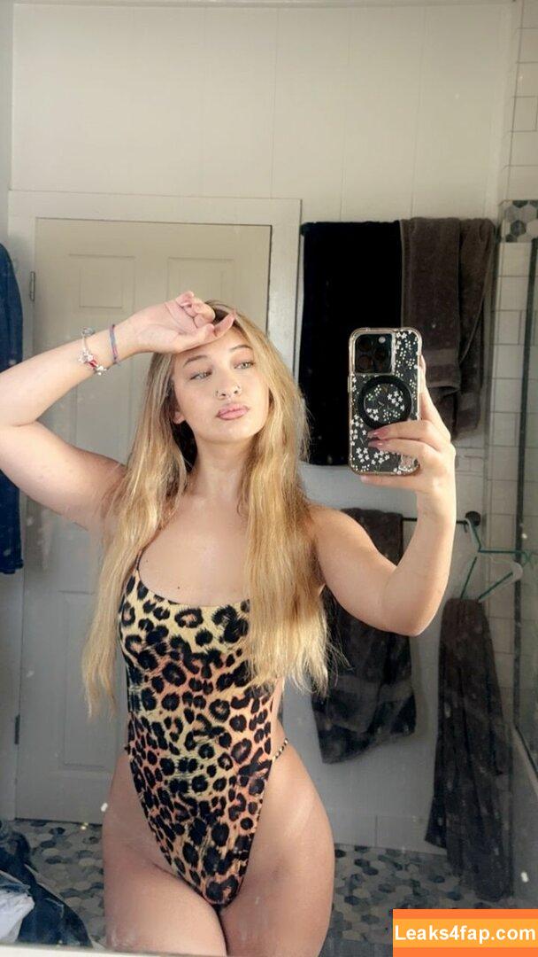 Halia Beamer / haliabeamer leaked photo photo #0127