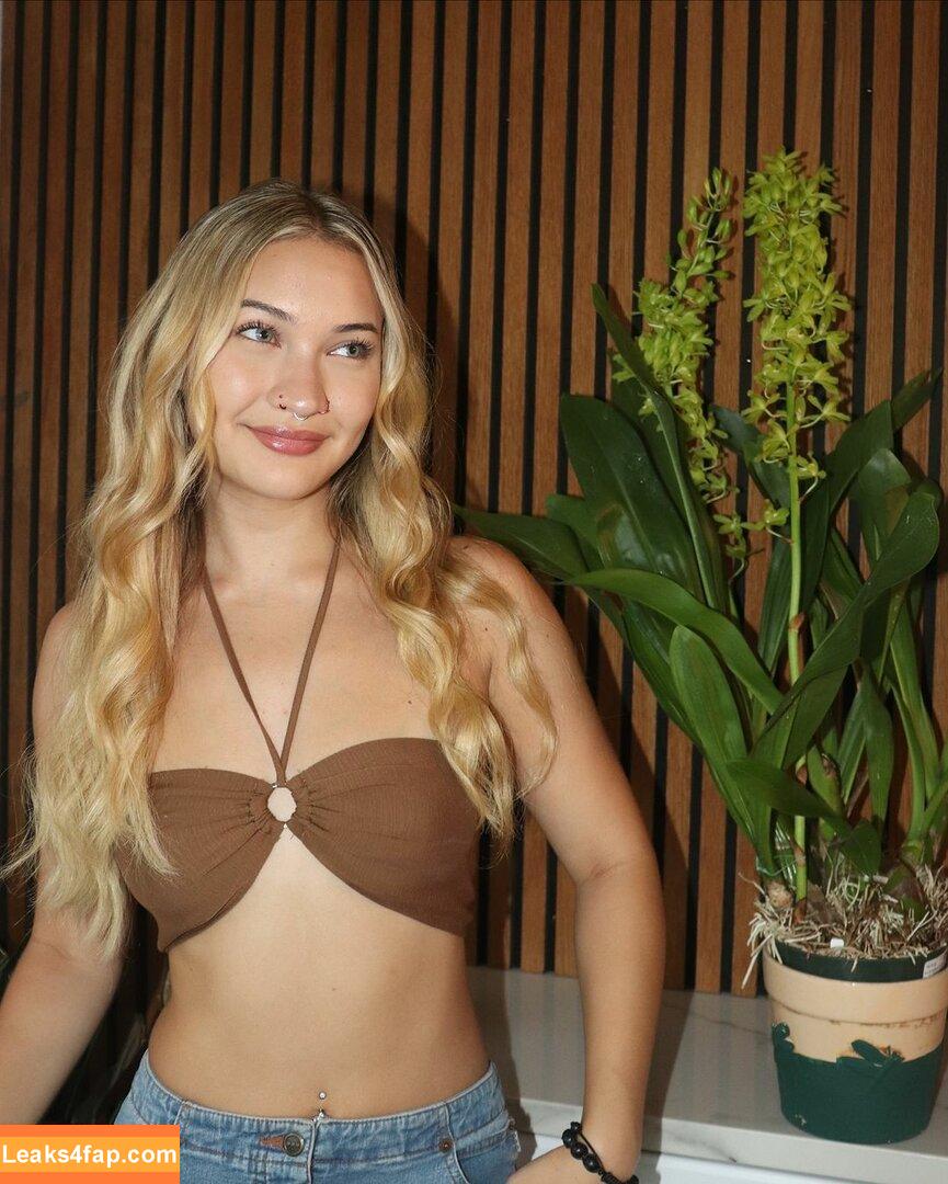 Halia Beamer / haliabeamer leaked photo photo #0157