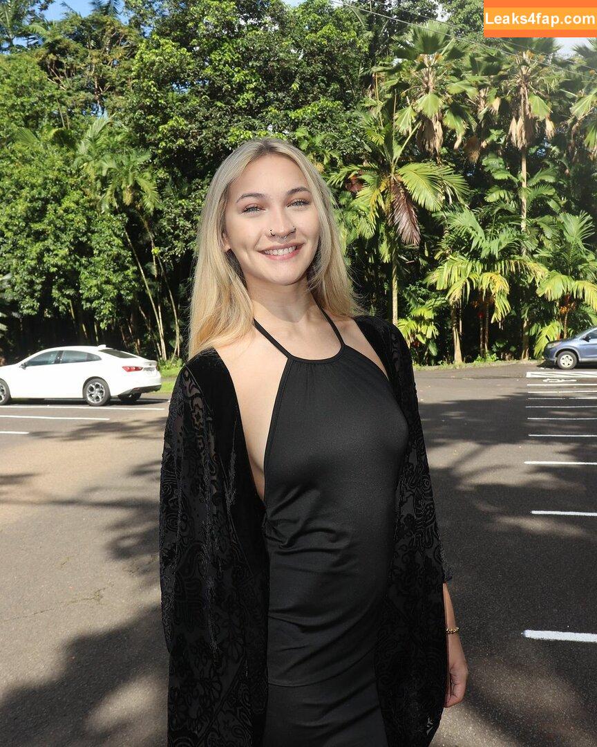 Halia Beamer / haliabeamer leaked photo photo #0270