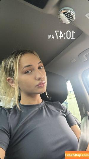 Halia Beamer photo #0281