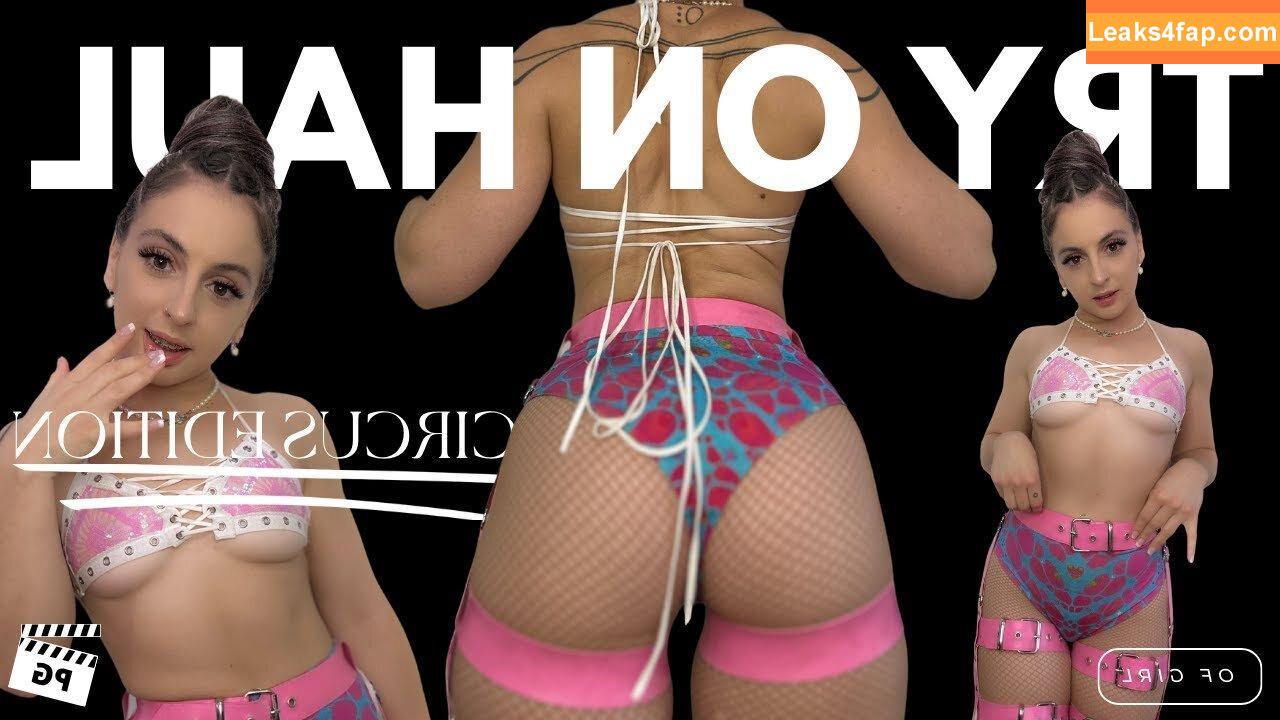 Hoopsy Daisy /  leaked photo photo #0003