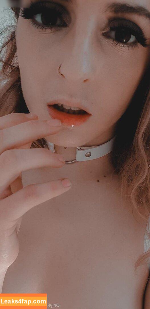 Hoopsy Daisy /  leaked photo photo #0039