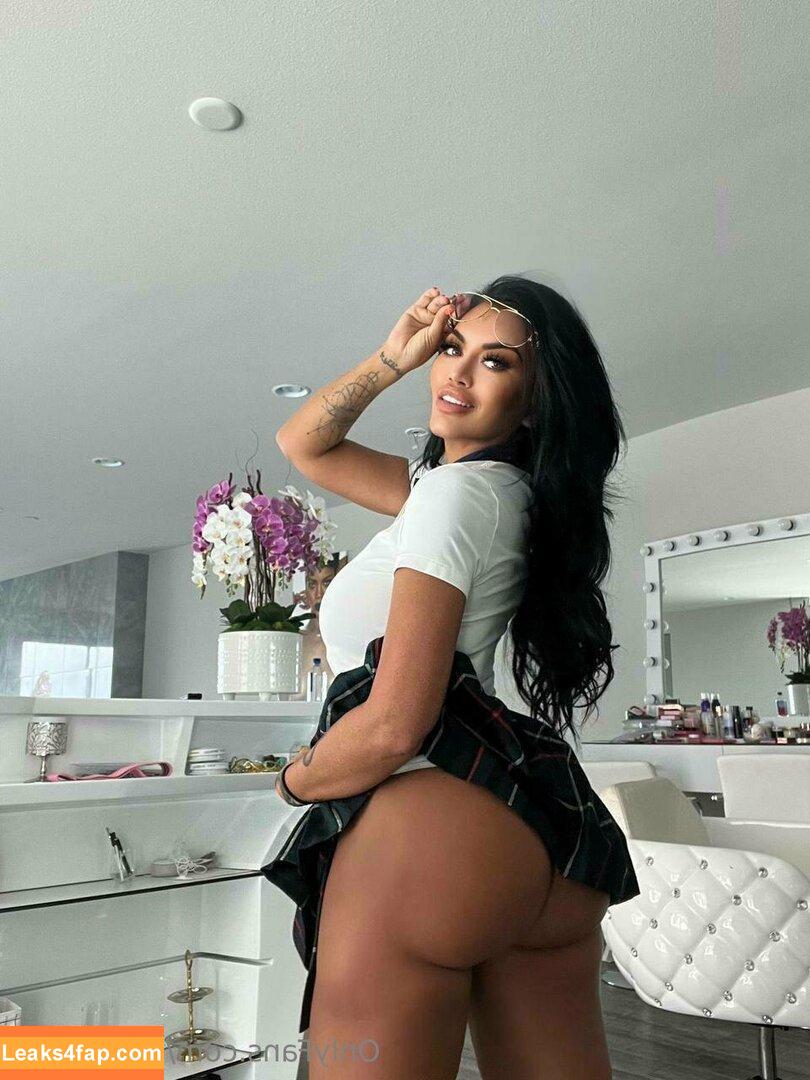 italia_kash / Italia Kash / toochi_kash leaked photo photo #0093