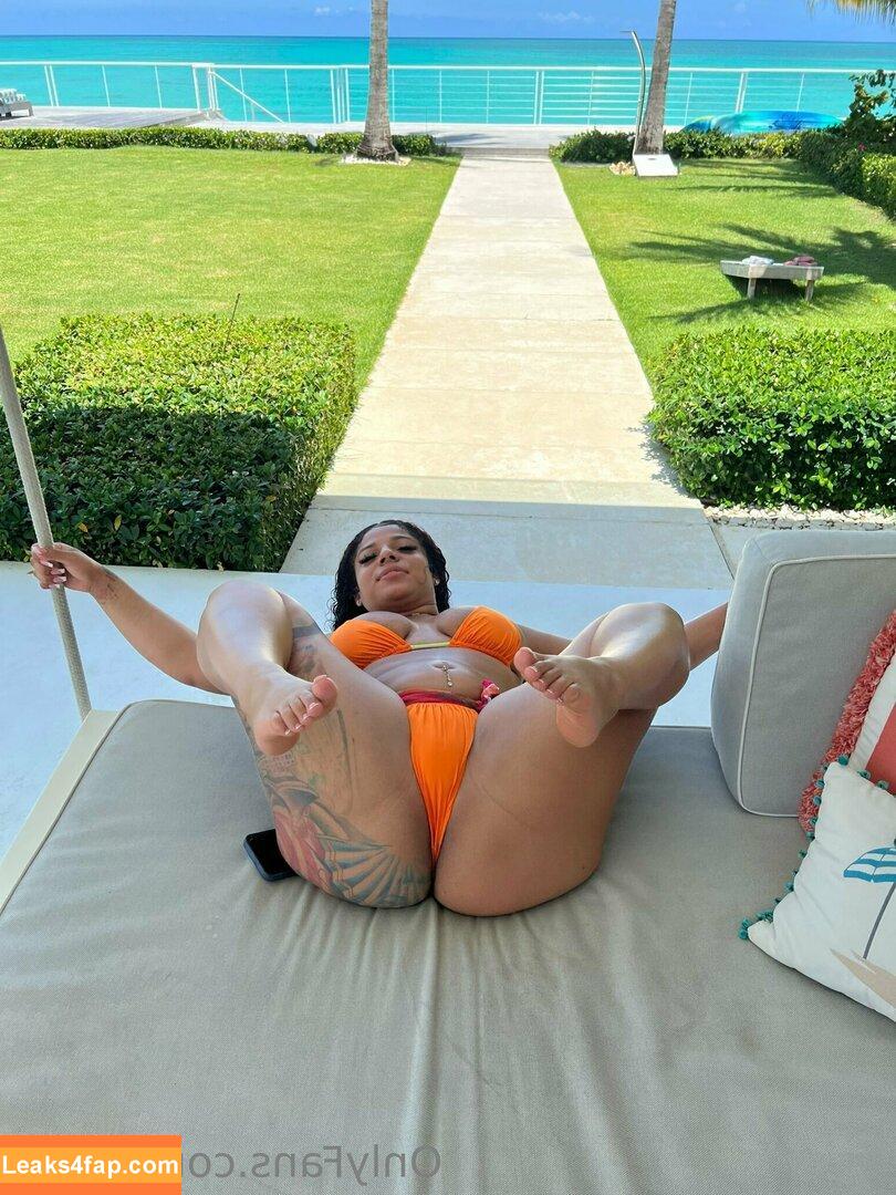 KKVSH / https: leaked photo photo #0005