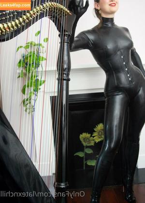 LATEXnCHILL photo #0027