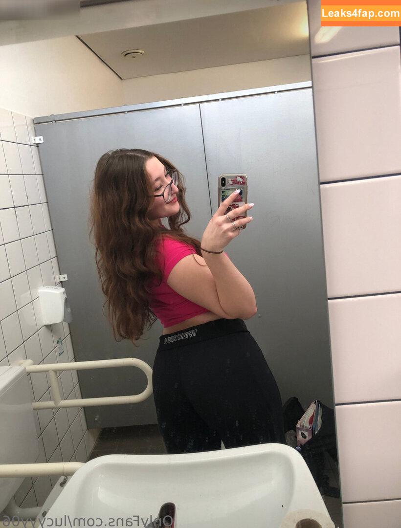 Lucyyy06 /  leaked photo photo #0003