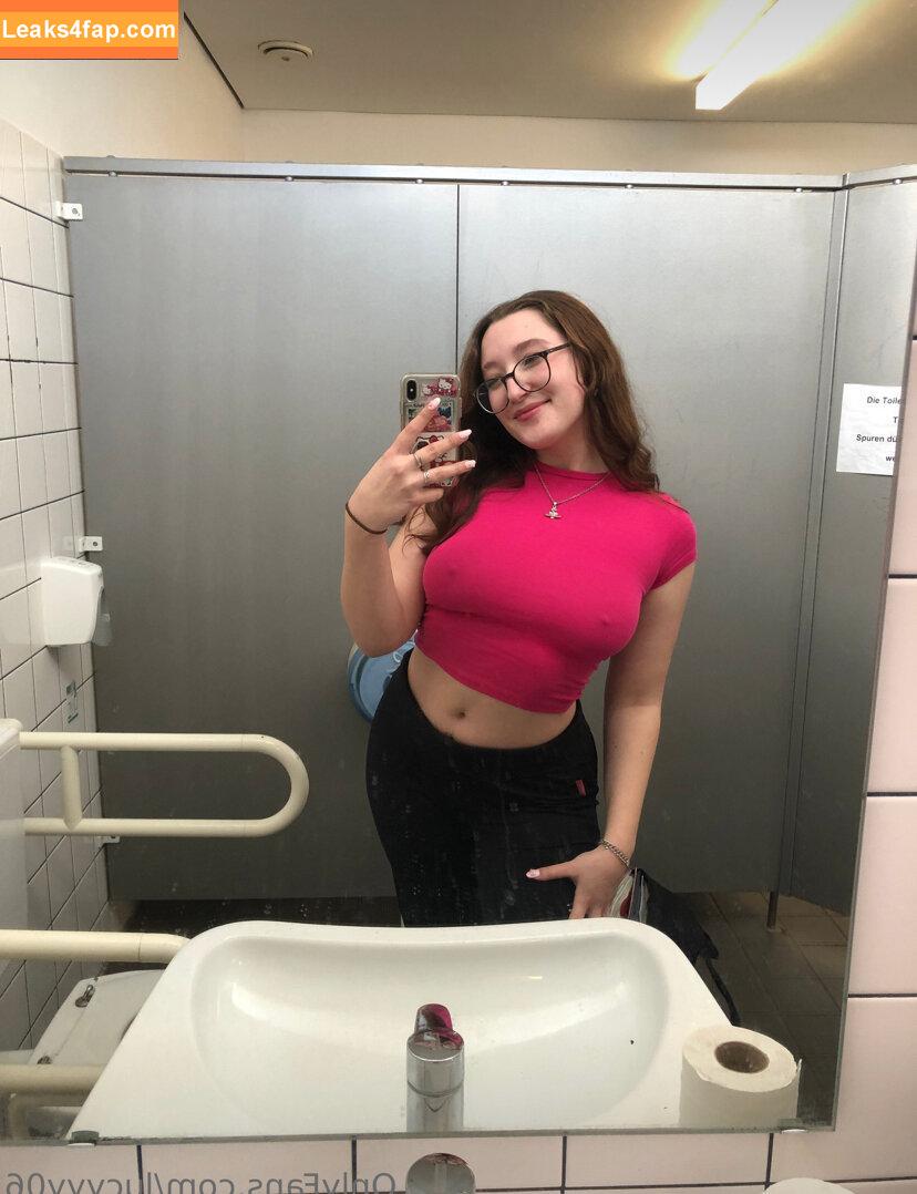 Lucyyy06 /  leaked photo photo #0007