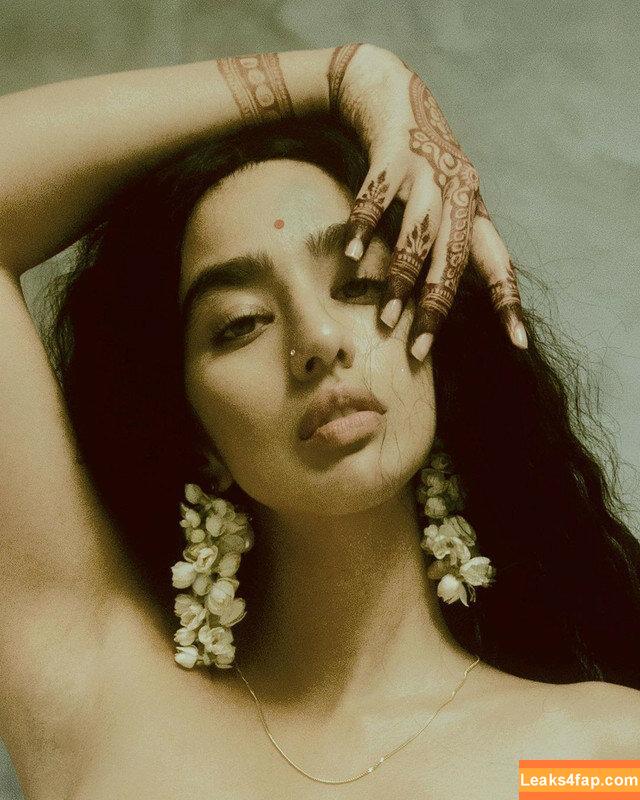 lunasilverx / Aaeysha / lunasilverx_ leaked photo photo #0001