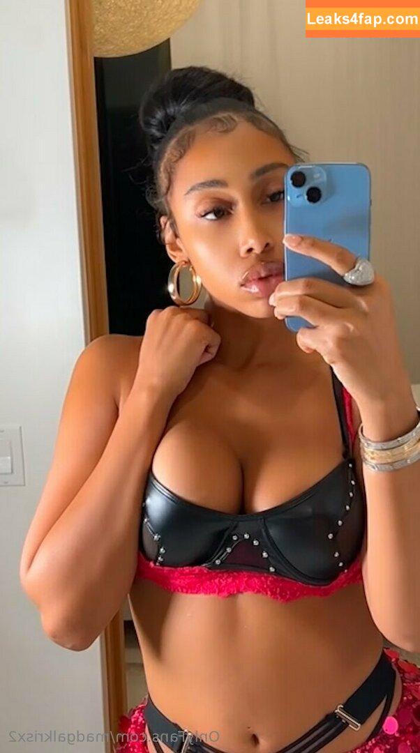 madgalkrisx2 /  leaked photo photo #0016