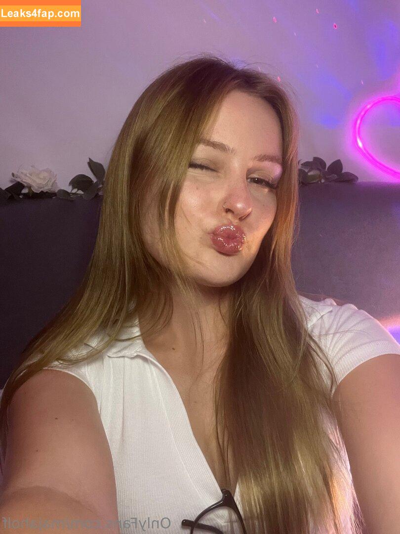 Maja Holf /  leaked photo photo #0012