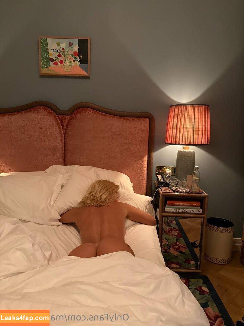 mathildtantot /  leaked photo photo #0018