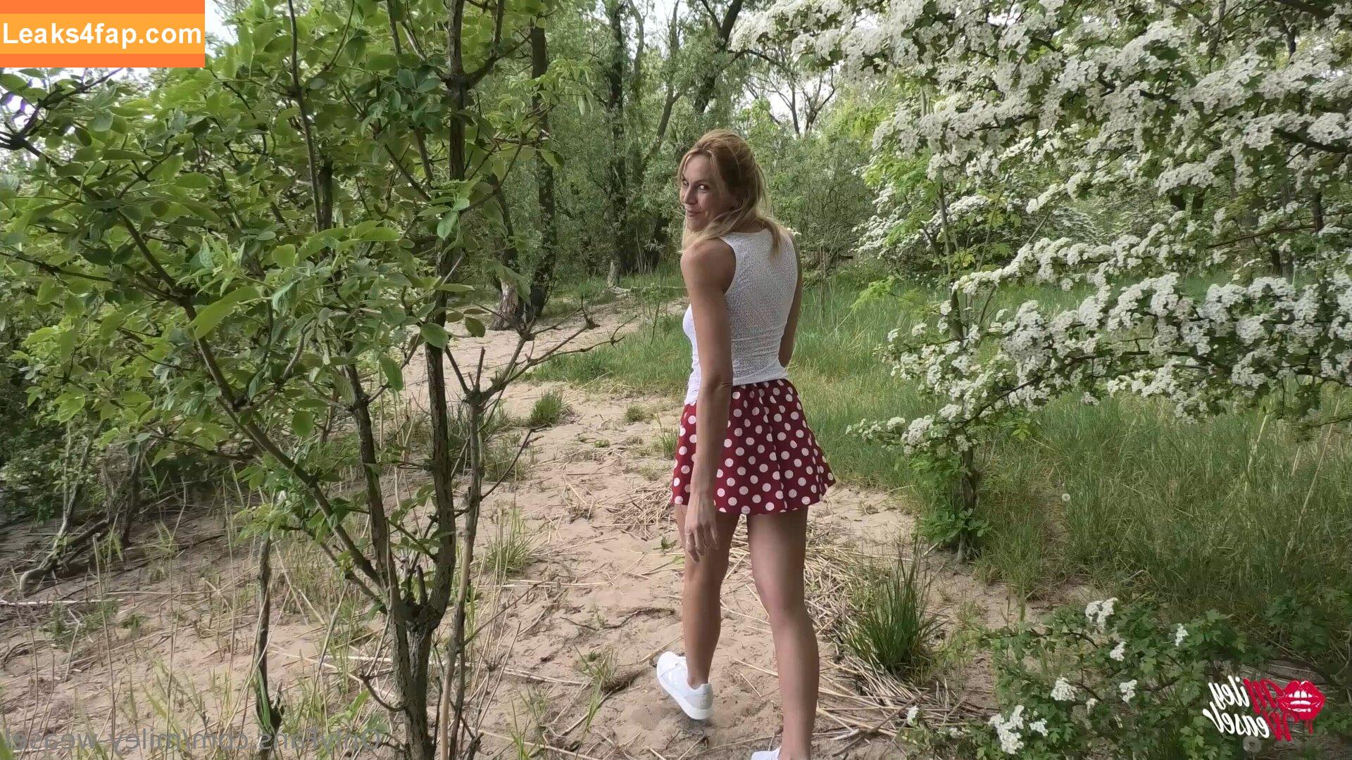 miley-weasel / mileyweasel_only leaked photo photo #0014