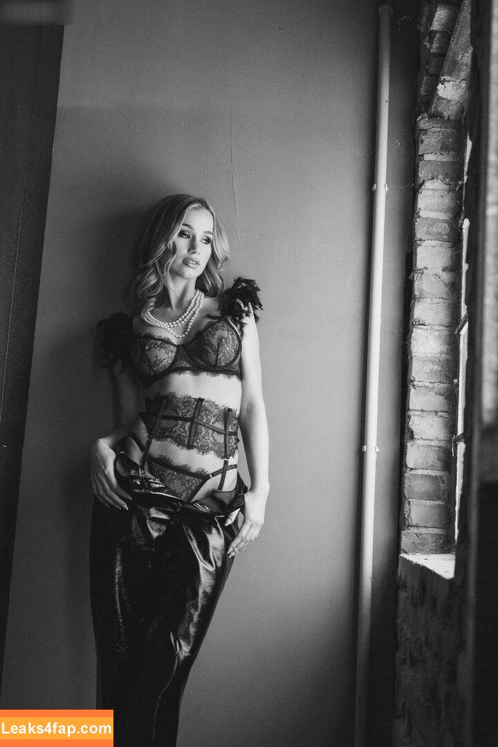 Monika Jasmin Wulf /  leaked photo photo #0004