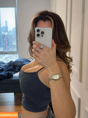 Monika Mancini photo #0004