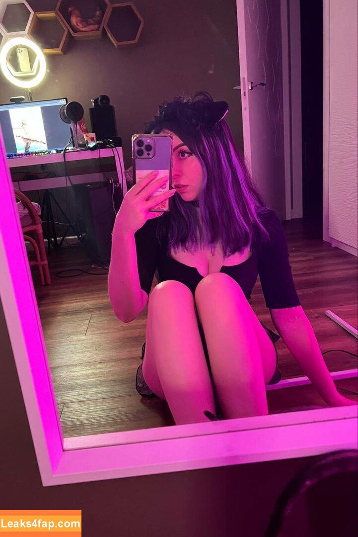 Moona ASMR / monnaasmr / moo_na_moo leaked photo photo #0004