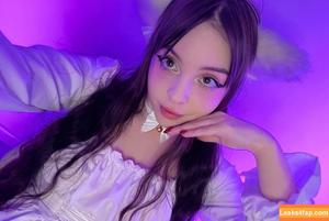 Moona ASMR photo #0003