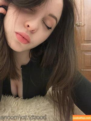 Moona ASMR photo #0990