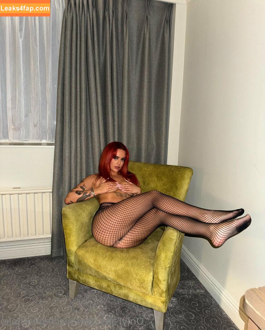 Nicolephathole / nicolecumminss leaked photo photo #0008