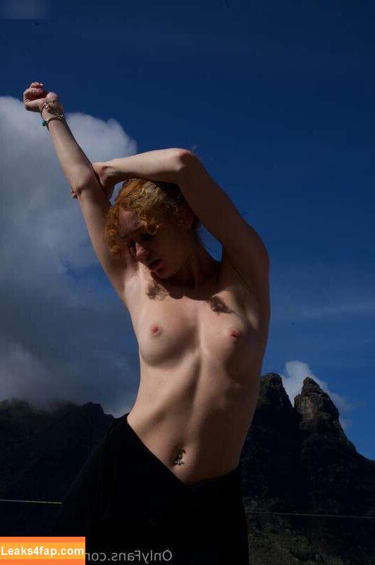 nikanikaa / Nikaniikaa / __nikanikaa leaked photo photo #0154