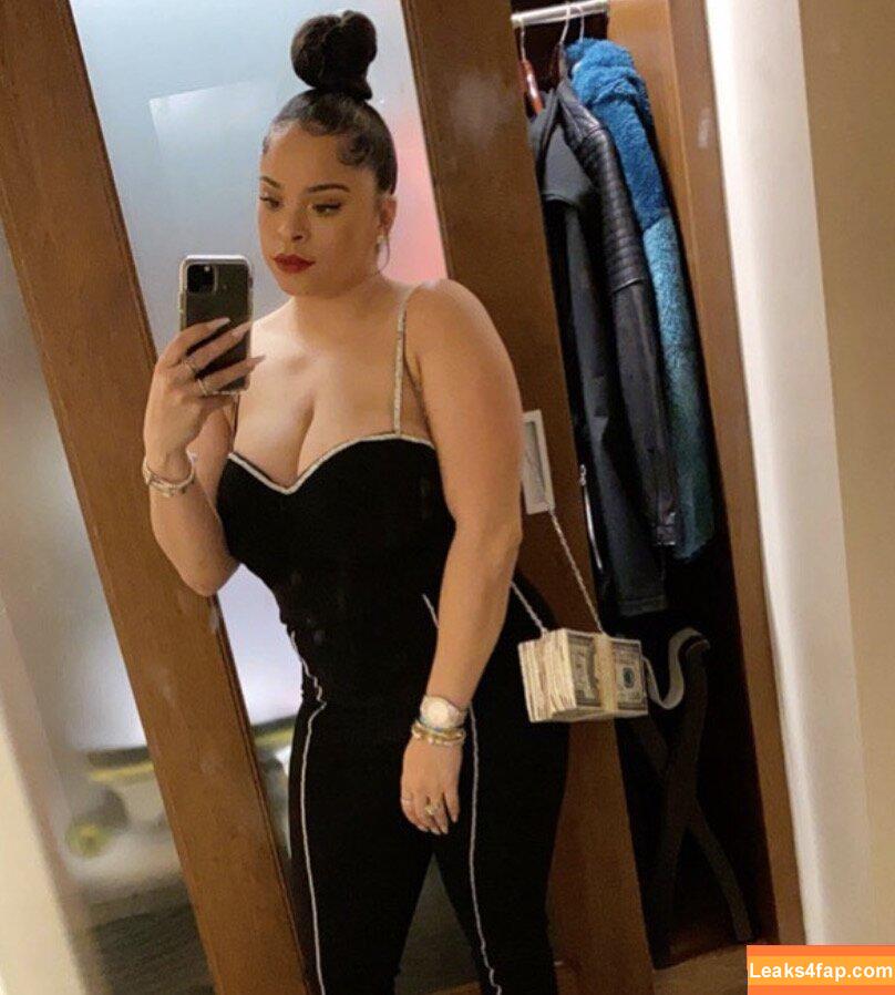 Nina Thomas / n1nalavida leaked photo photo #0017