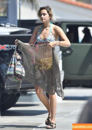Paris Jackson фото #0034