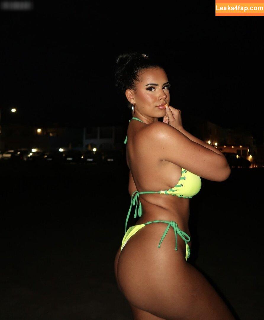 Romysbasics /  leaked photo photo #0003