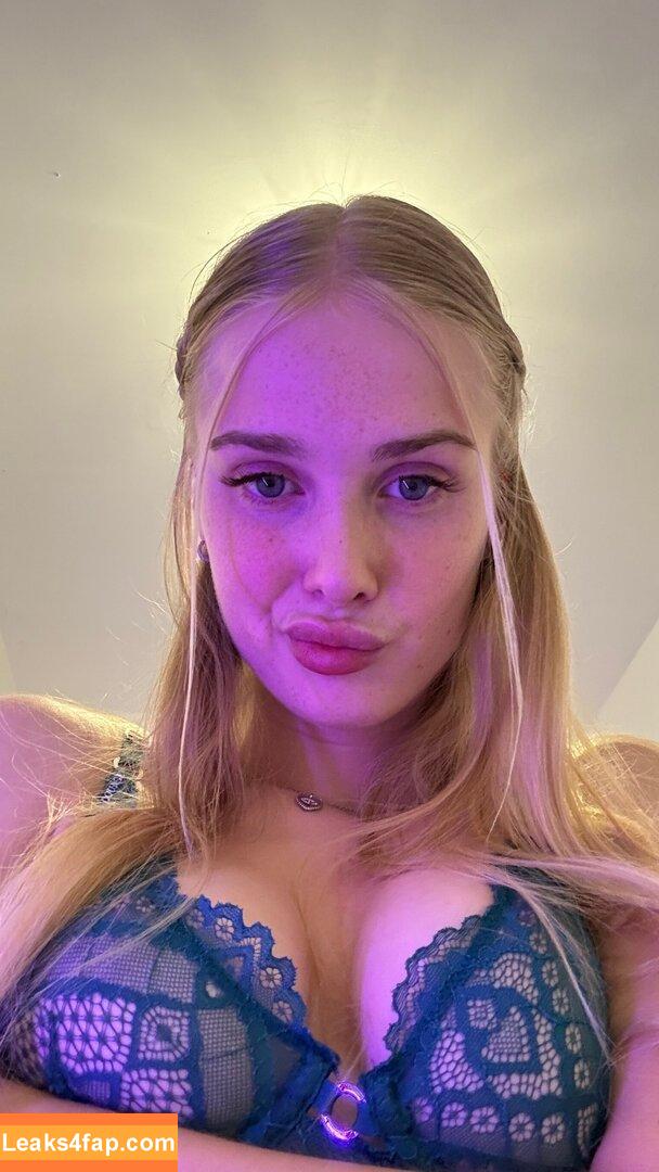 sophiesouth / ariasouth leaked photo photo #0016
