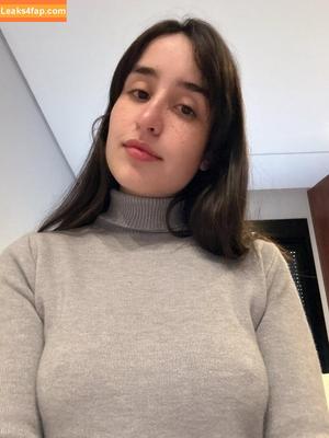 Tinaolvr photo #0001