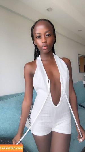 traceycindyxxx photo #0008