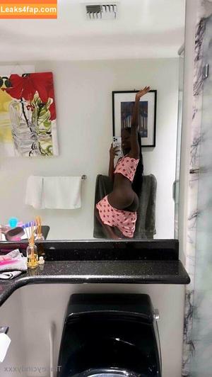 traceycindyxxx photo #0036