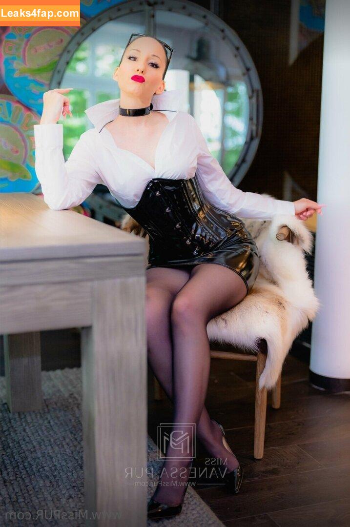 Vanessa Pur / vanessa.pur / vanessapur leaked photo photo #0112