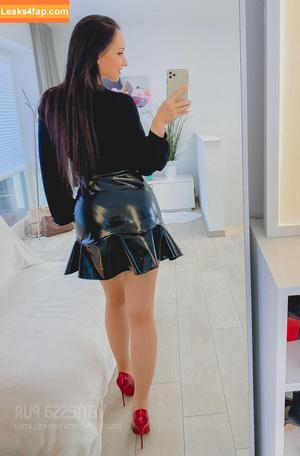 Vanessa Pur photo #0149