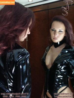 Vanessa Pur photo #0233