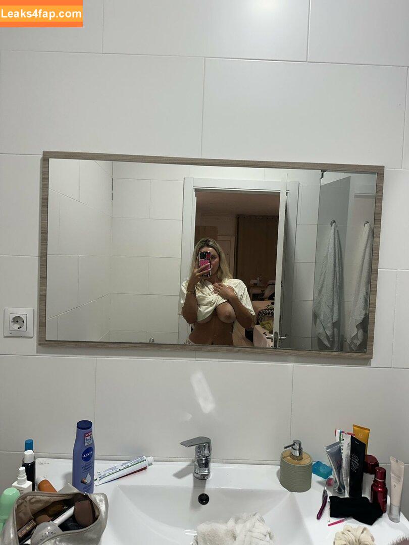Victoria Campbell / realpeachycheeks / victoria.campbell leaked photo photo #0046