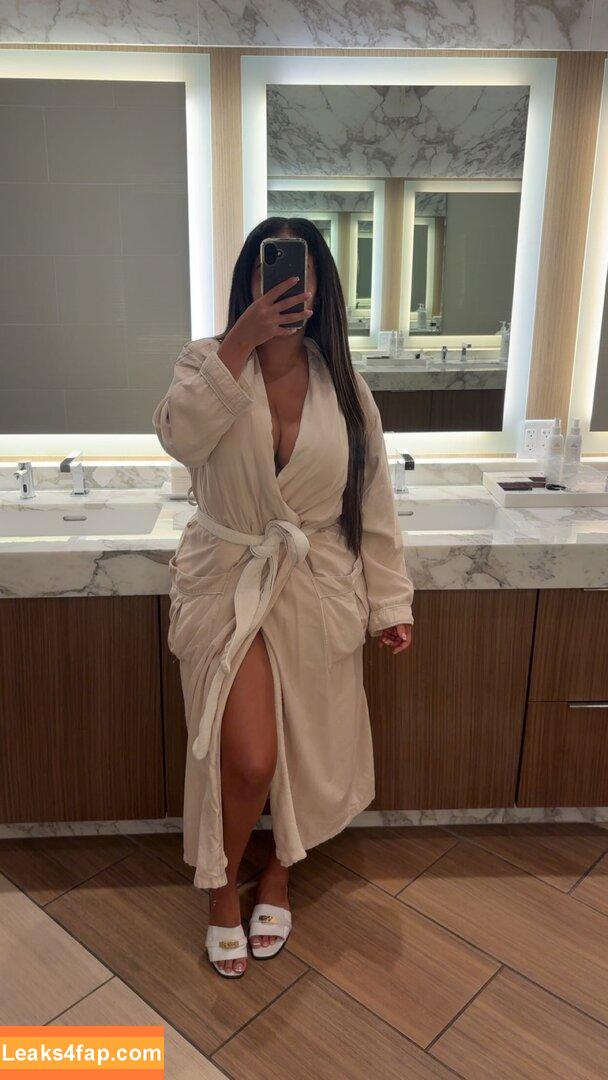 Yasmine Lopez / theyasminelopez / yasminelopez leaked photo photo #0001
