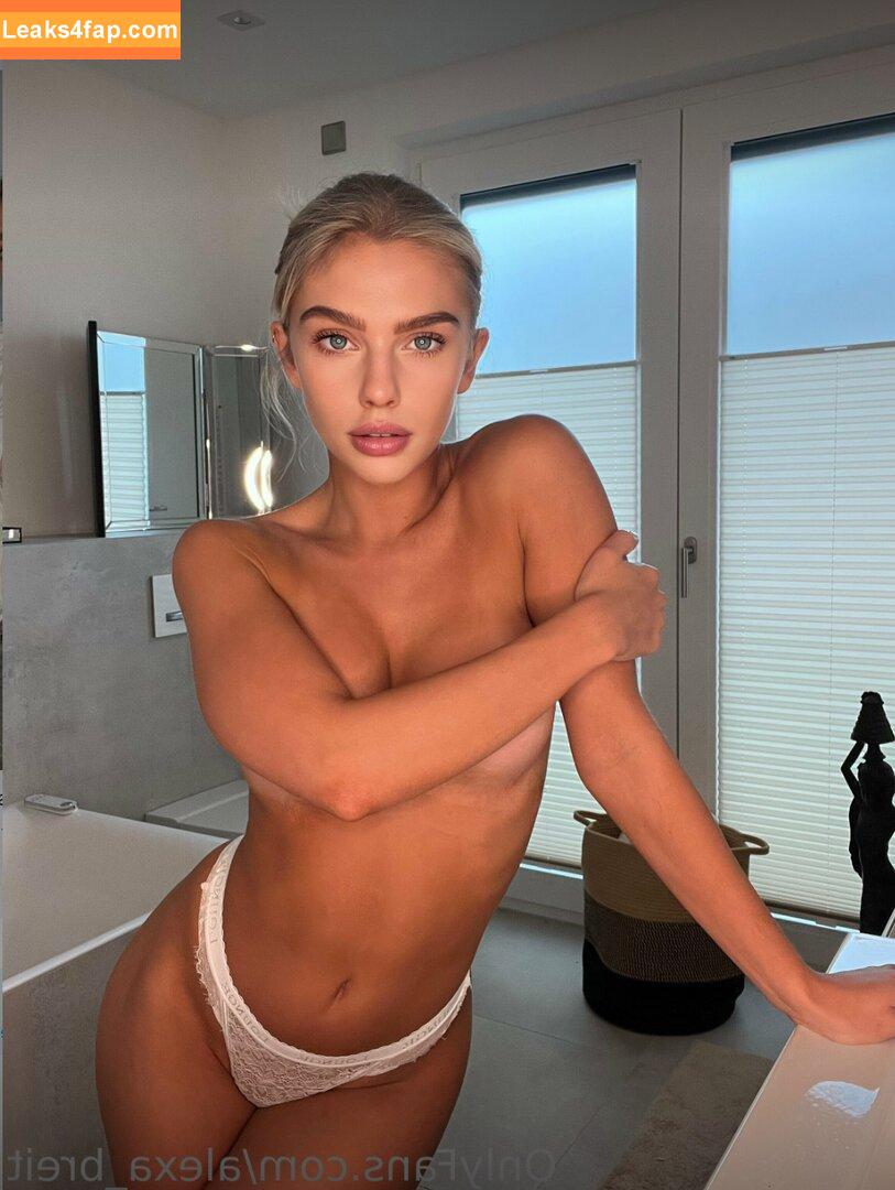alexa_breit /  leaked photo photo #0029
