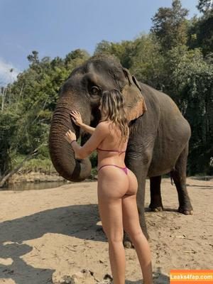 Becca Pires photo #0011