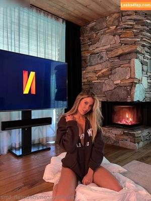Deborah_tmz photo #0001
