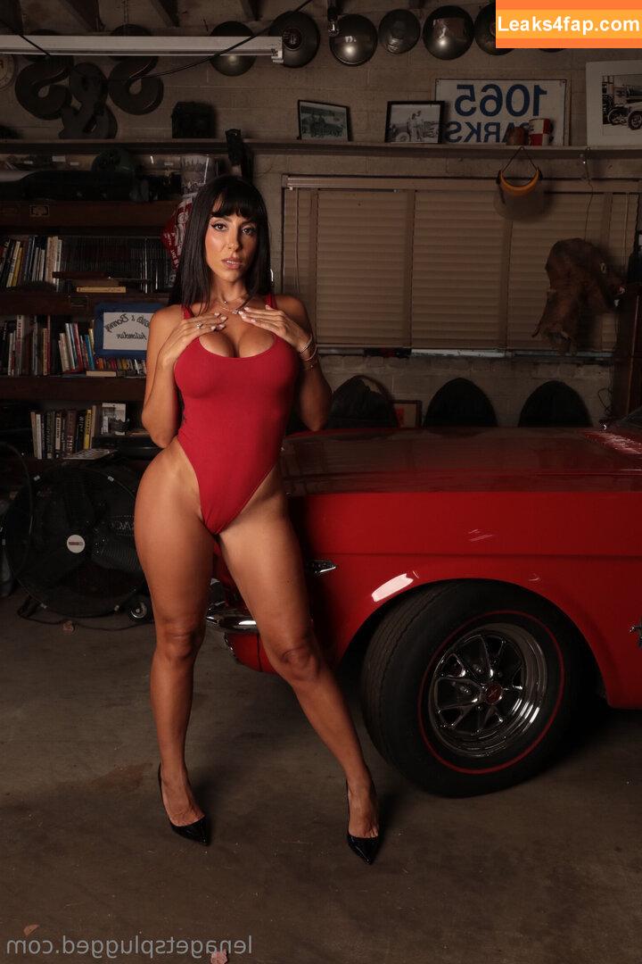 Lena The Plug / LTP / lena.the.mom / lenatheplug leaked photo photo #0003
