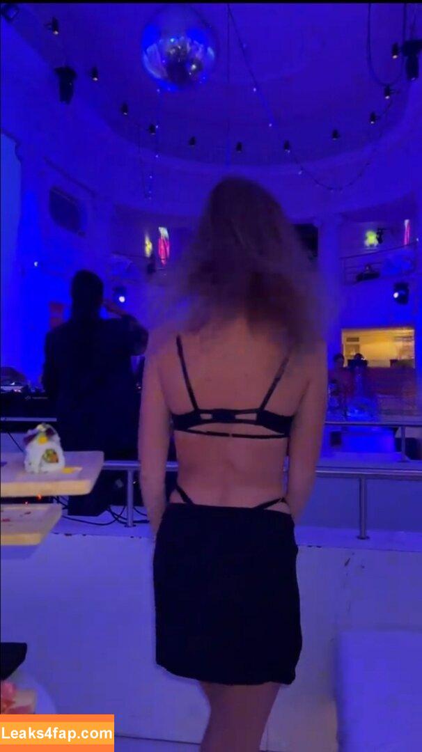 Mariia Arsentieva / mariia_arsentieva leaked photo photo #0055