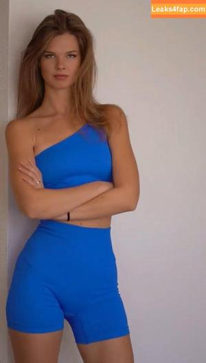 Mariia Arsentieva photo #0012