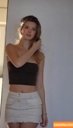 Mariia Arsentieva photo #0031