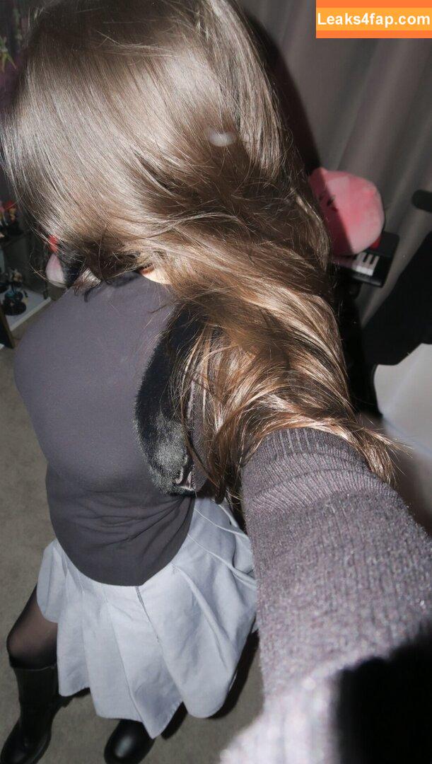 Heyimbee / Simp Chat leaked photo photo #0003
