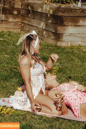 Mandy Sacs photo #0004