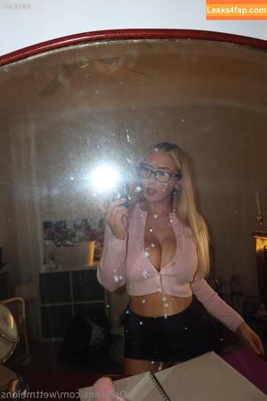 WettMelons photo #0001