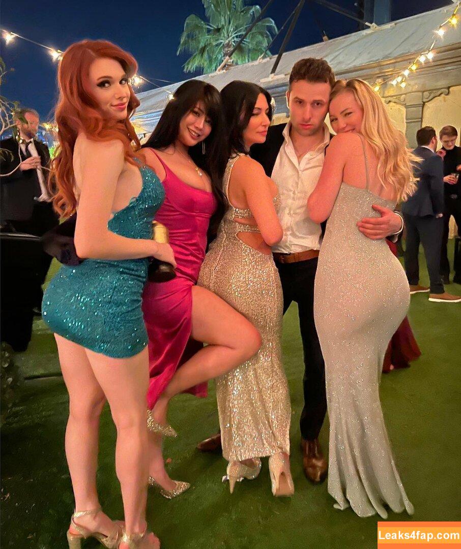 Amouranth / SCAMOURANTH / amouranth__official leaked photo photo #0298