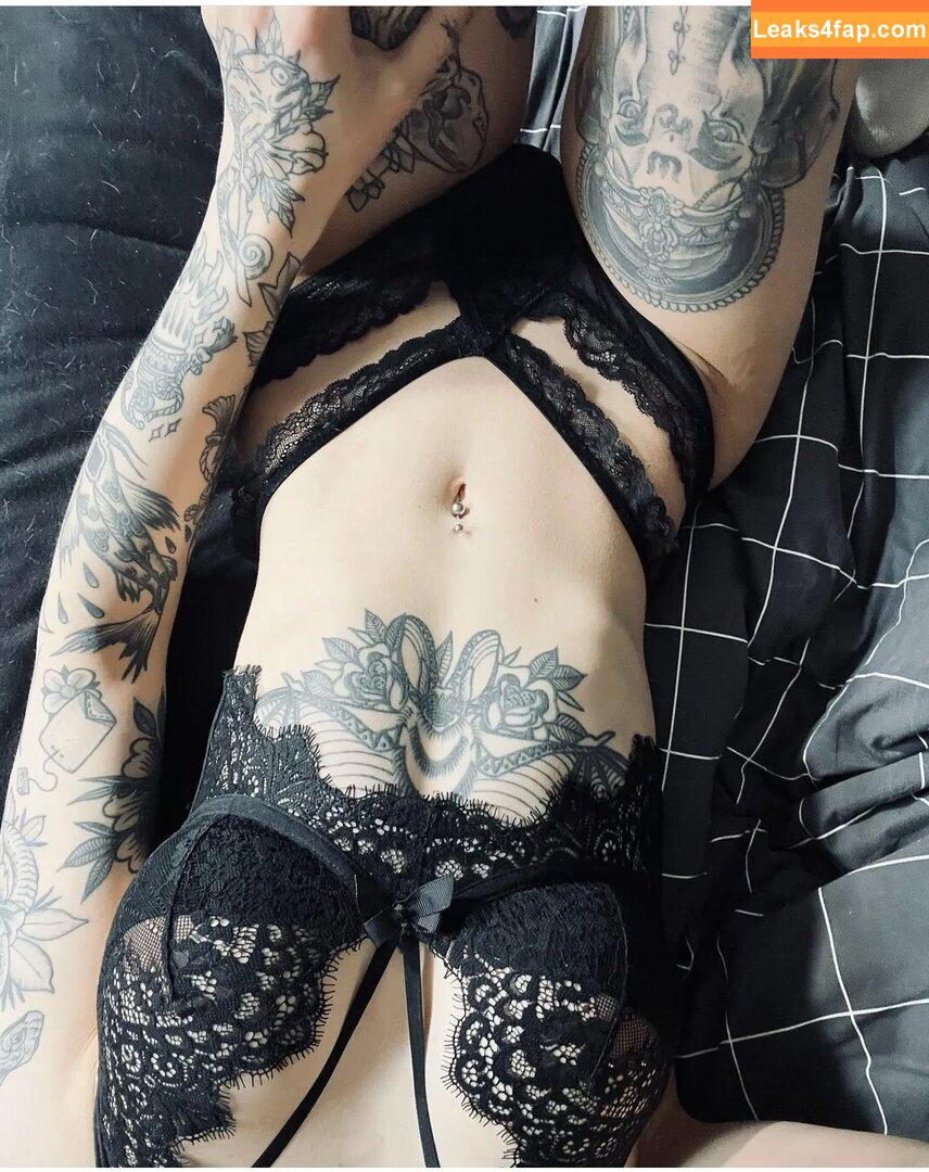 sallydinosaur / SallyDinosaurYT / creator / https: / sally-dinosaur / sallydinosaur_ / sallynaughtydinosaur leaked photo photo #0001