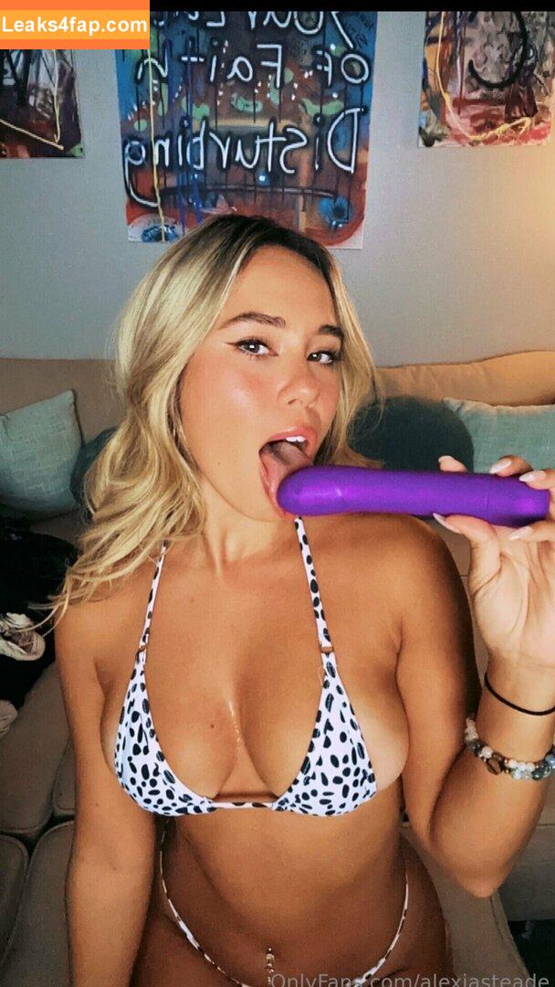 Alexia Steade / alexiasteade leaked photo photo #0001